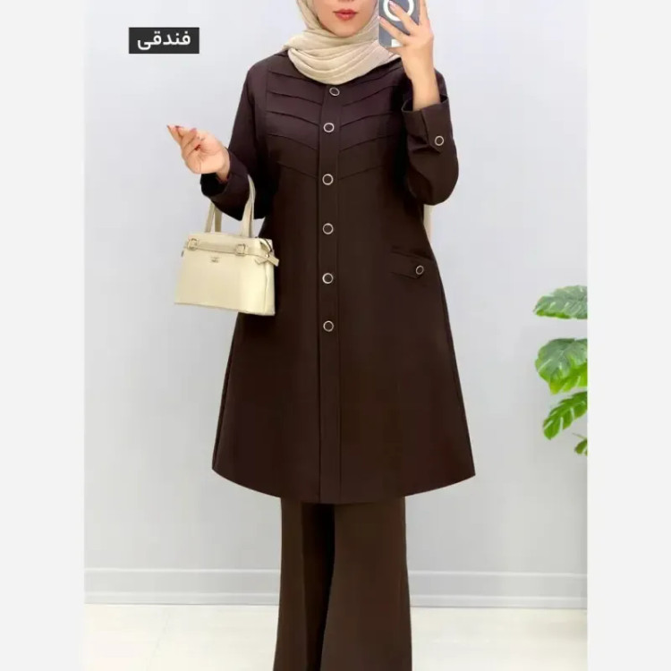 مانتو زنانه جنس بزیاق رنگ مشکی سایز بزرگ مناسب سایز 44 تا 54 یقه گرد ایستاده