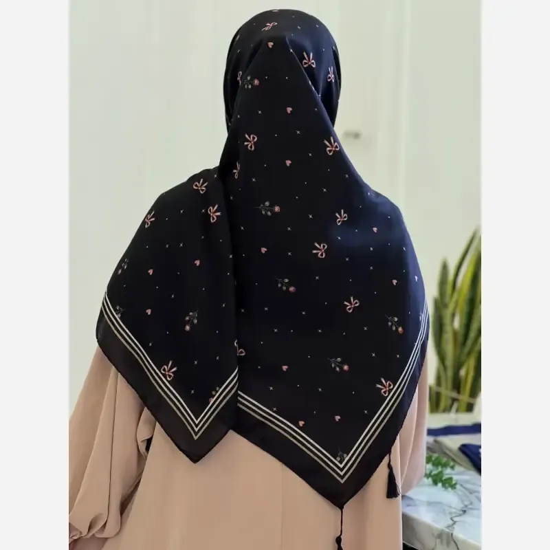 روسری نخی طرحدار قواره 140