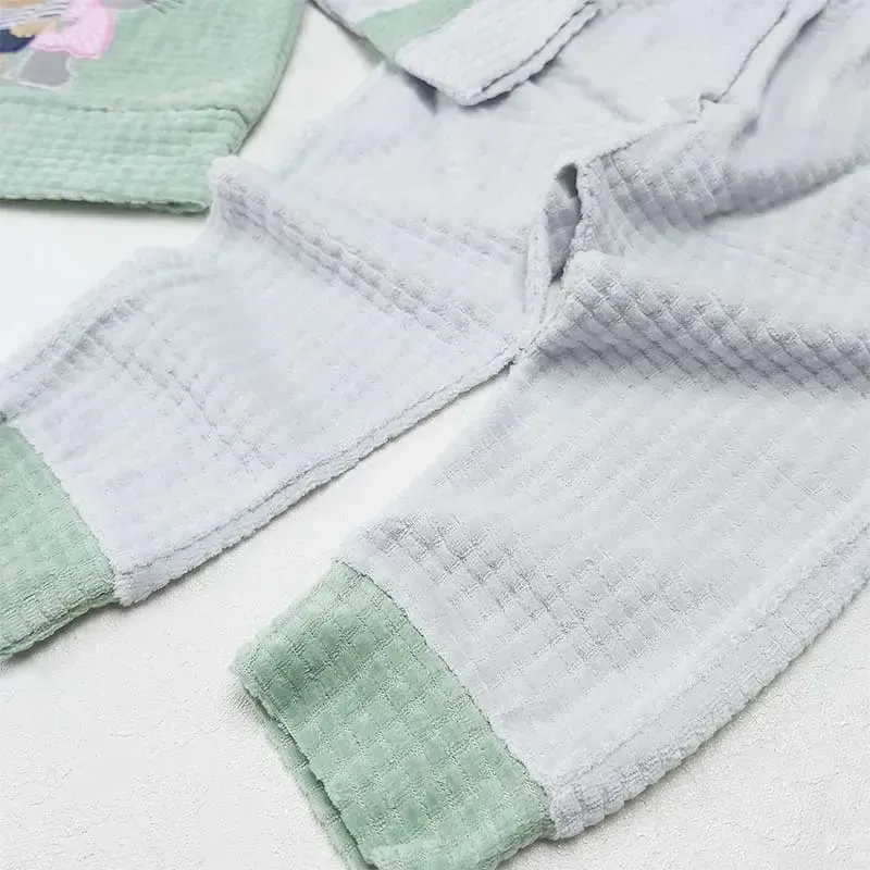 بلوز و شلوار نوزادی مخمل طرح خرس و خرگوش