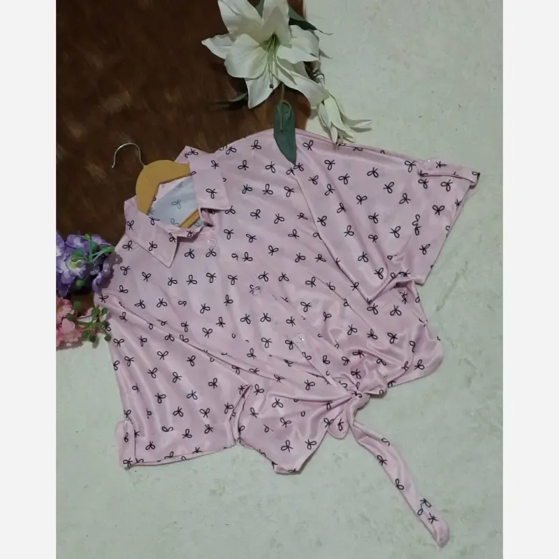 شومیز گره ای چاپی پاپیونی جنس پری صابونی شیشه ای فری سایز