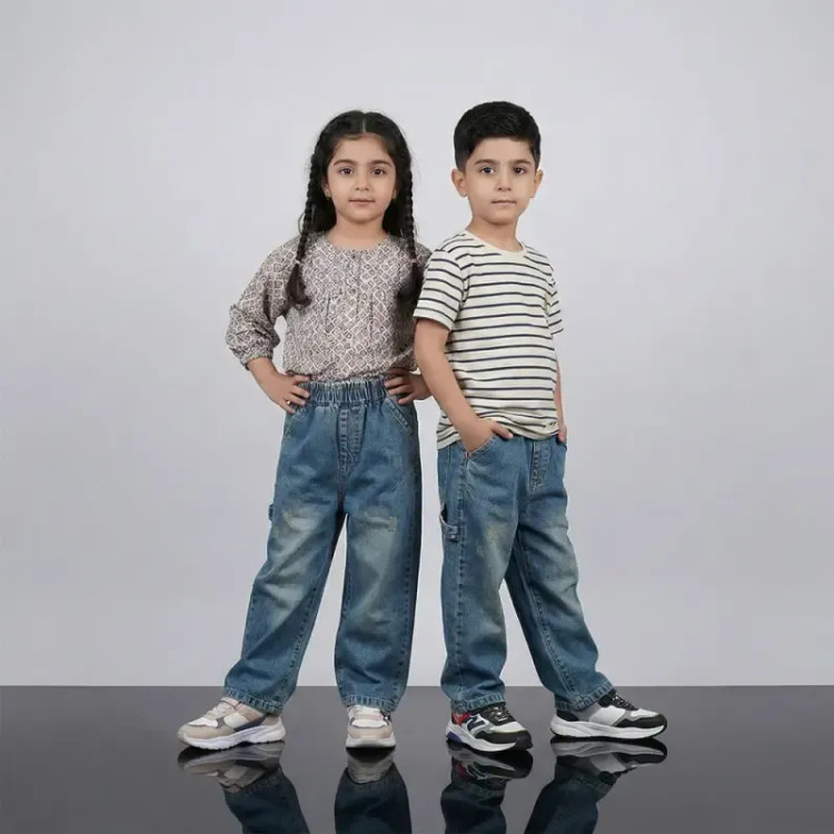 شلوار جین بگ بچه گانه آبی مناسب 2 تا 7 سال